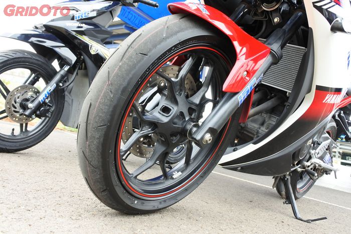 Ban IRC RMC 830 Radial untuk motor sport 150 cc dan 250 cc