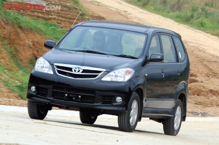 Mobil bekas Toyota Avanza 