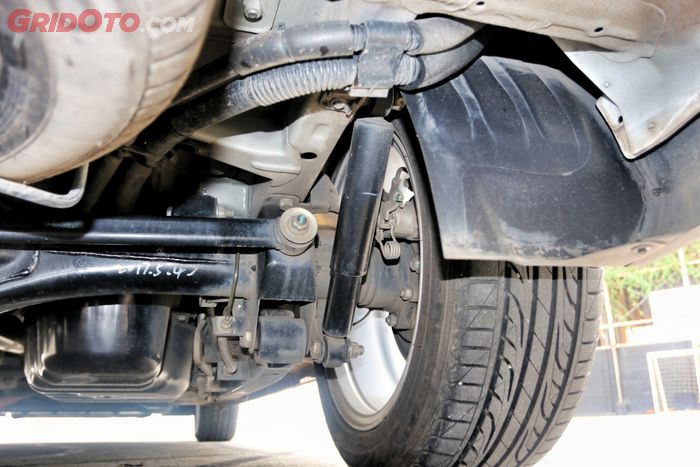 Ground clearance jadi lebih pendek