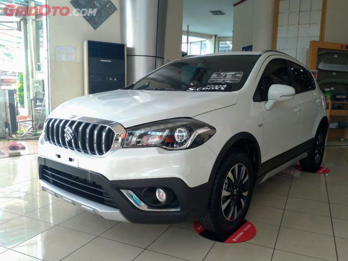 Ilustrasi diskon akhir tahun Suzuki SX4 S-Cross Rp 65 juta