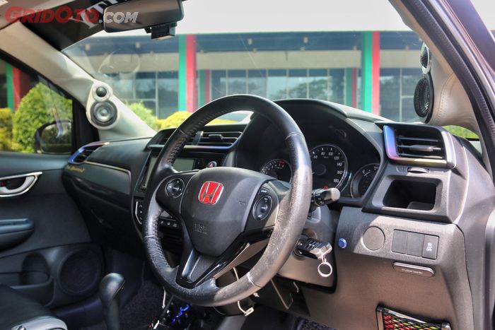 Comot setir Honda HR-V dipasang untuk BR-V