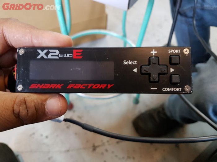 Setting sokbreker Shark Factory X2E bisa pakai remote