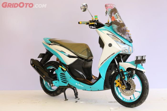 Modifikasi Yamaha Lexi dilabur warna biru tosca kesukaan pemilik motor