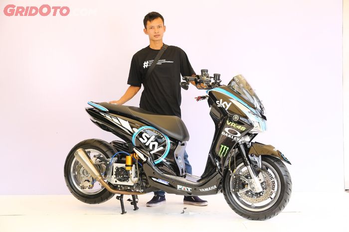 Yamaha Lexi pememang kelas Master