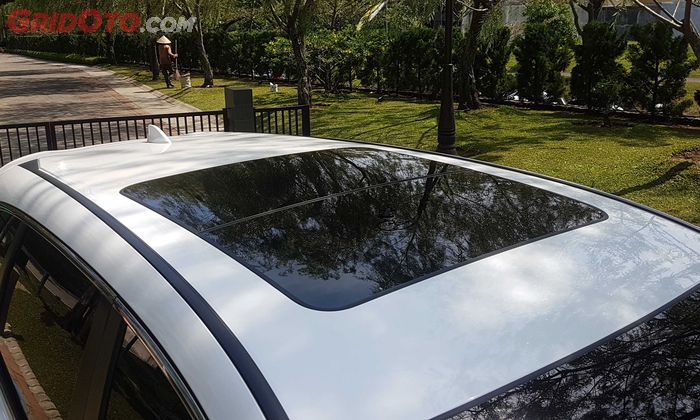 Sunroof dan panoramic roof di Honda CR-V generasi kelima
