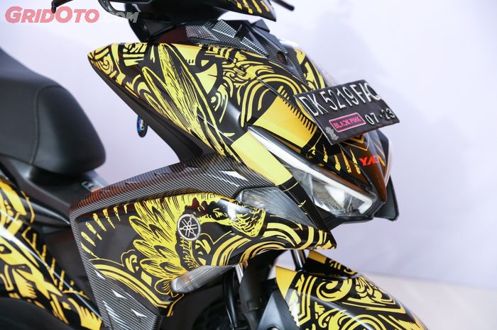 Decall Garuda Wisnu Kencana pada Yamaha Aerox 155 juara Daily Customaxi Bali