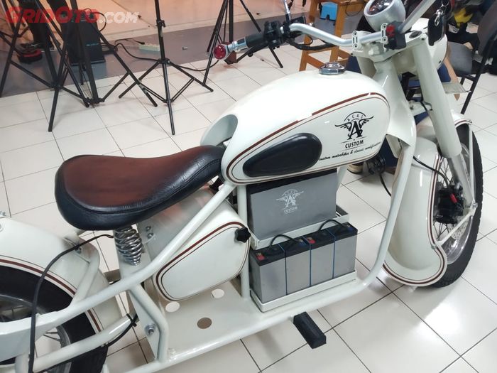 Frame khusus pesanan Bro Hendro untuk R27 elektrik.