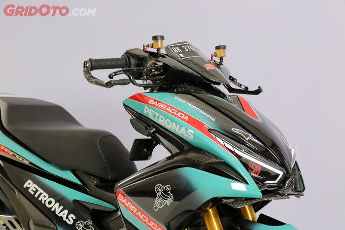 Bodinya diberi tema Petronas SRT MotoGP
