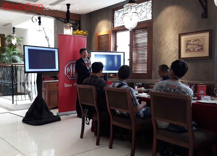 Managing Director MG Motor Indonesia, Figo Lee, memberikan kata sambutan dan presentasi tentang konsep yang diusung MG di Indonesia (5/3/2020)