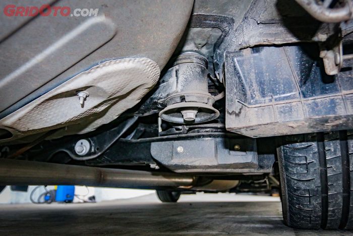 Ganti per bawaan pakai lowering kit