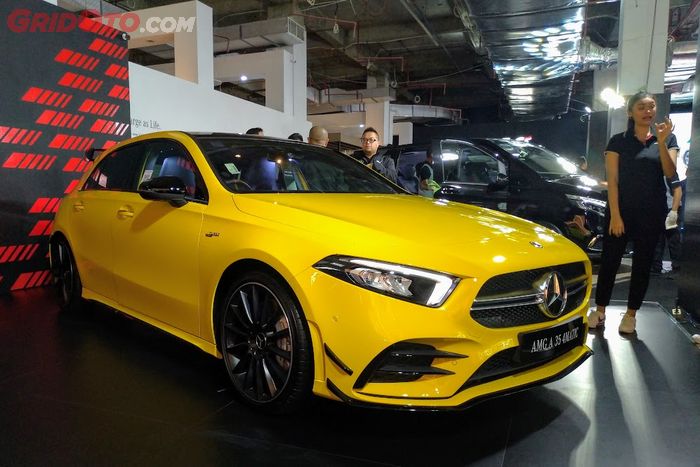 Mobil baru Mercedes-Benz di Indonesia; Mercedes-AMG A 35 4MATIC.