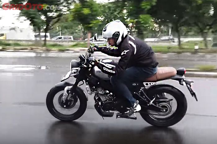 test-ride-lengkap-yamaha-xsr-155-buat-yang-suka-motor-retro-dengan