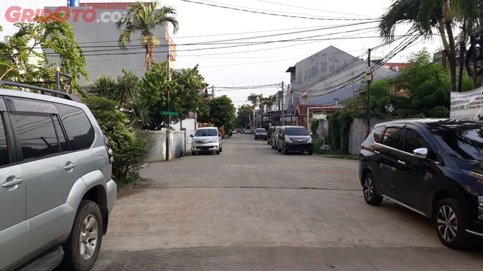 Ilustrasi jalan di kompleks perumahan