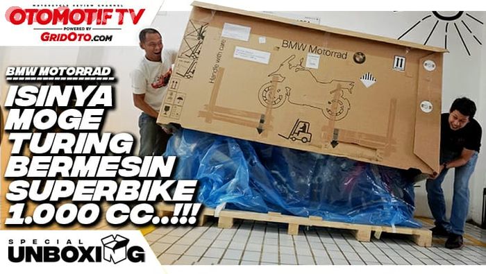 Unboxing BMW S 1000 XR