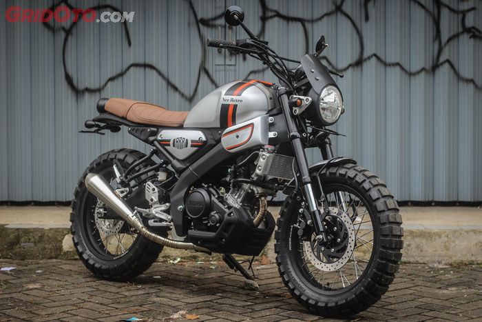 Yamaha XSR 155 tampil makin padat ala scrambler. Kaki-kakinya macho.