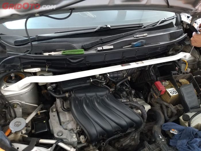 Intake manifold mobil