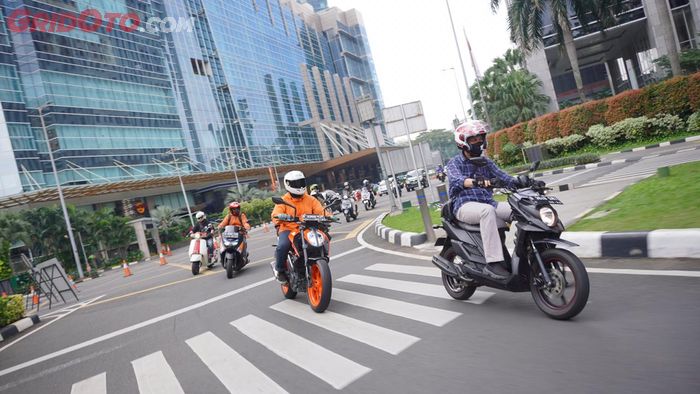 Motoran Tugeder touring tipis-tipis di sekitar Jakarta ke rumah dinas Bamsoet.