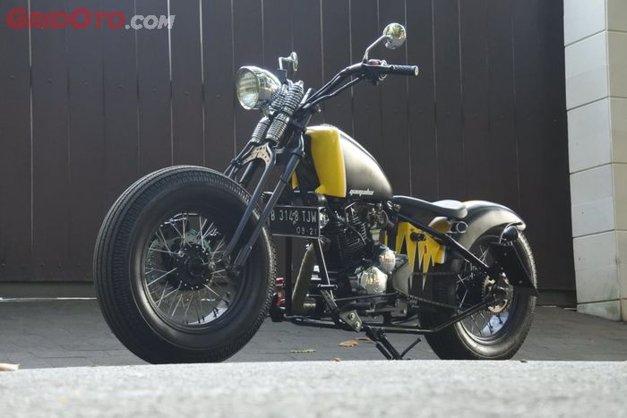 Yamaha Scorpio garapan Kojay Garage, dirombak ala bobber 'Amerika'.