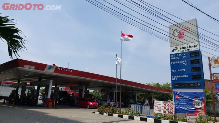 Ilustrasi SPBU Pertamina biru