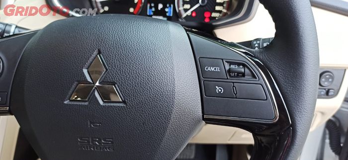 Mitsubishi Xpander Ultimate sudah dilengkapi fitur cruise control