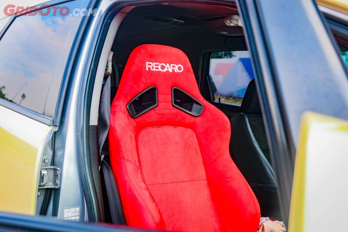 Semi bucket seat Recaro SR7