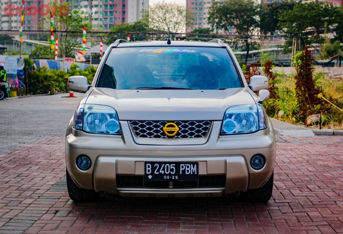 Modifikasi Nissan X-Trail bergaya Thailook