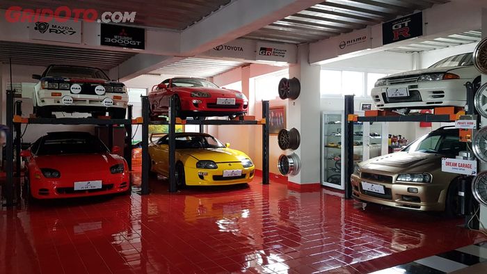Koleksi Mobil Tersimpan di Dream Garage Bengkel Prabuss AutoWorks