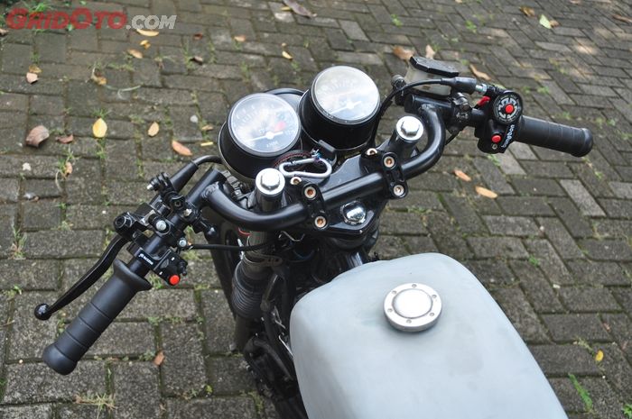 Setang Thunder 125 diganti model club man, cafe racer banget