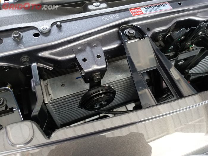 Posisi intercooler pada Toyota Kijang Innova diesel