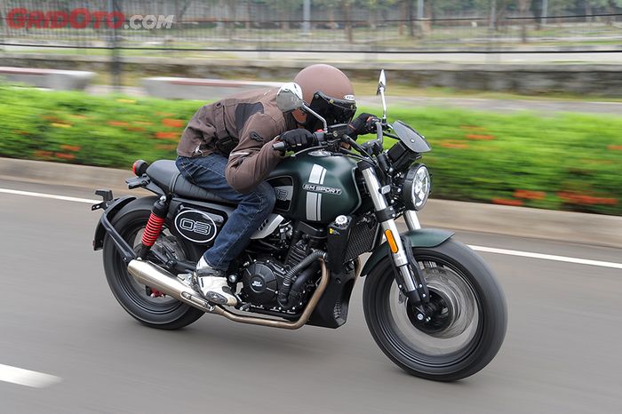 Test Ride SM SPORT SM3