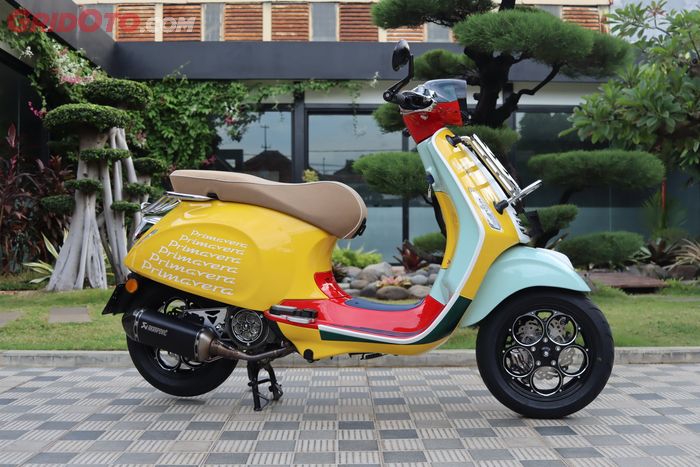 Modifikasi Vespa Primavera Sean Wotherspoon bertabur part hedon! 