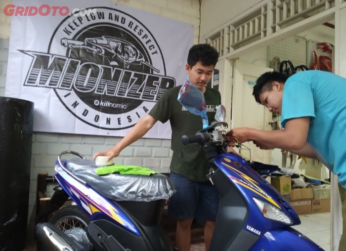 Proses restorasi di Mionizer