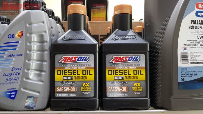 Oli Mobil Mesin Diesel AMSOIL