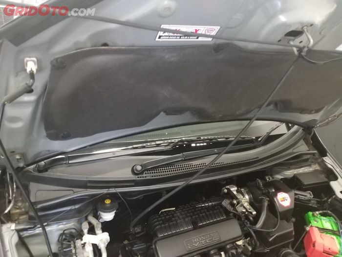 Kabel dyno menuju koil mesin mobil