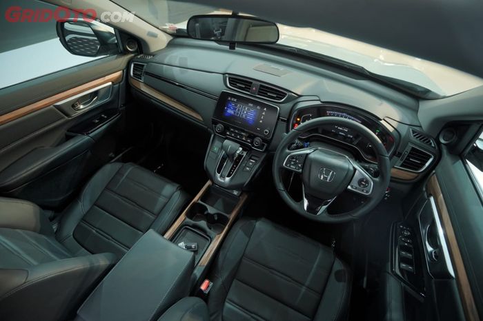 Kabin depan Honda CR-V facelift