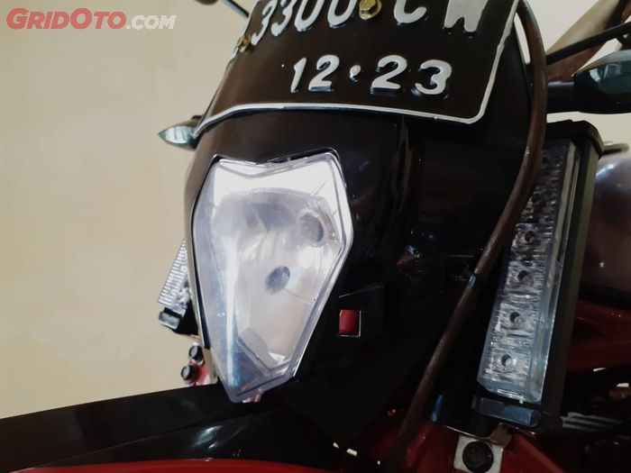 Batok lampu depan dan sepatbor pakai KTM 250