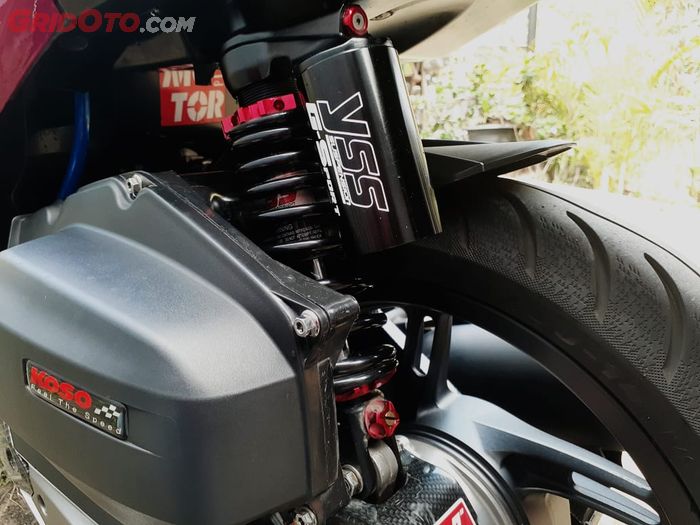 Sokbreker lansiran YSS G-Sport menempel gantikan sok asli Honda Vario 150