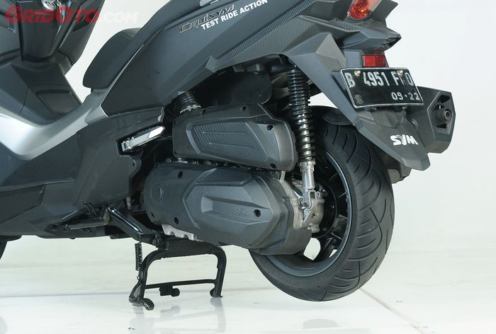 SYM CruiSYM 300 dibekali mesin berkapasitas murni 278,3 cc, galak di putaran tinggi