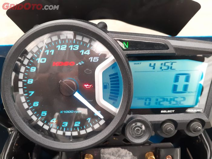 Speedometer Kawasaki Ninja RR diganti Koso RX2 digital