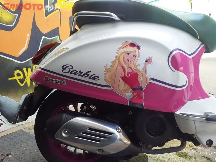 Tampilan body kece dengan custom stiker full berkonsep pink Barbie