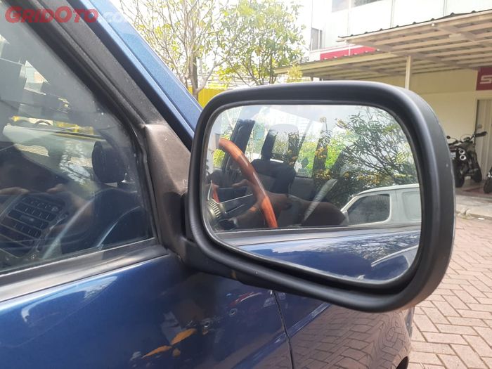 Toyota Kijang Kapsul pakai spion Accord Cielo