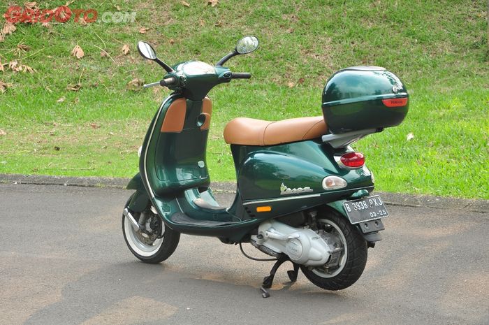 Top box original ET4 jadi pelengkap proyek restorasi ini