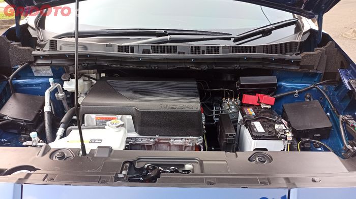 Motor listrik Nissan Leaf tenaganya lebih besar dari Hyundai Ioniq