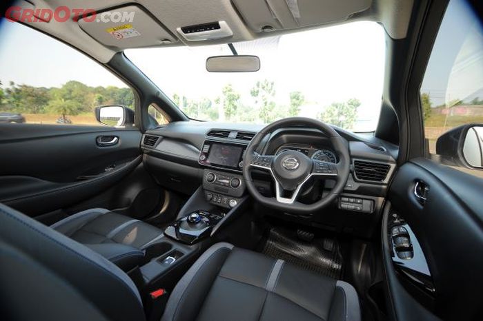 Interior New Nissan Leaf