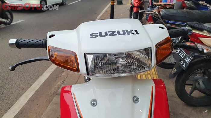 Ilustrasi Suzuki Satria 120 warna putih