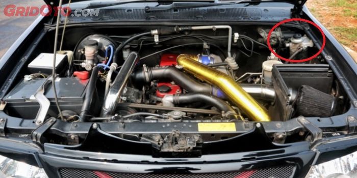 Posisi pompa solar di mesin diesel