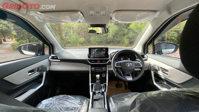 Toyota Veloz Terbaru Ketambahan Fitur Wireless Charging