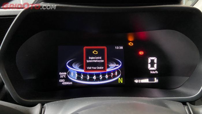 Check Engine Menyala Akibat Menggeser Tuas Transmisi CVT Daihatsu Rocky yang Tanggung