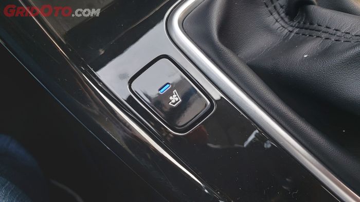 Tombol ventilated seat di Hyundai Creta 2022