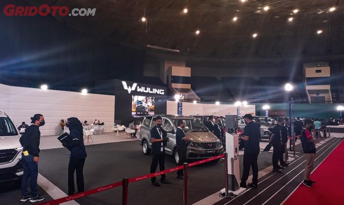 Booth Wuling Motors di Jakarta Auto Week 2022